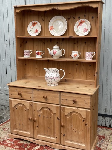 Vintage solid pine welsh - solid,