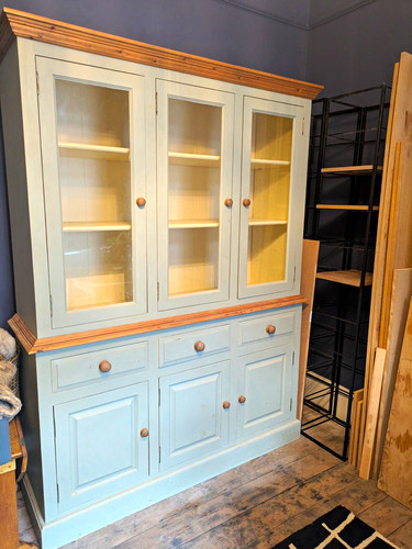 Pine and soft green painted